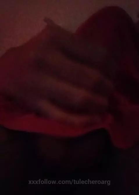 quien m ayuda a ponerla bien dura🍆😈🔥🤔 by tulecheroarg