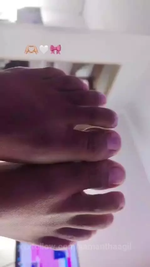 nice feet 🥵 by samanthaagil