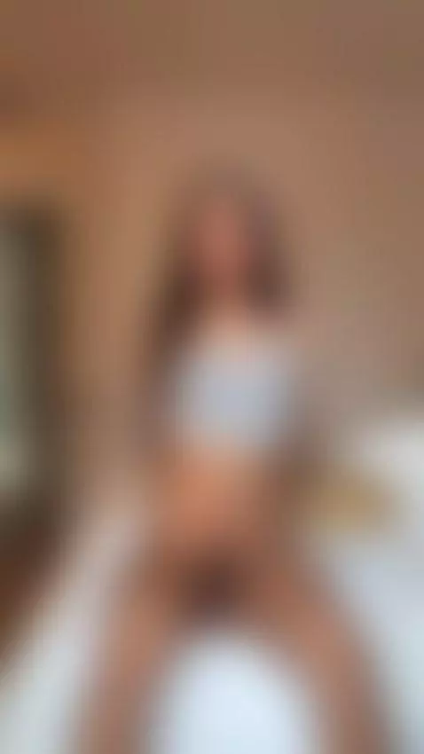 hi visit my profile and let me fulfill your fantasy 💋 by sophieyuki