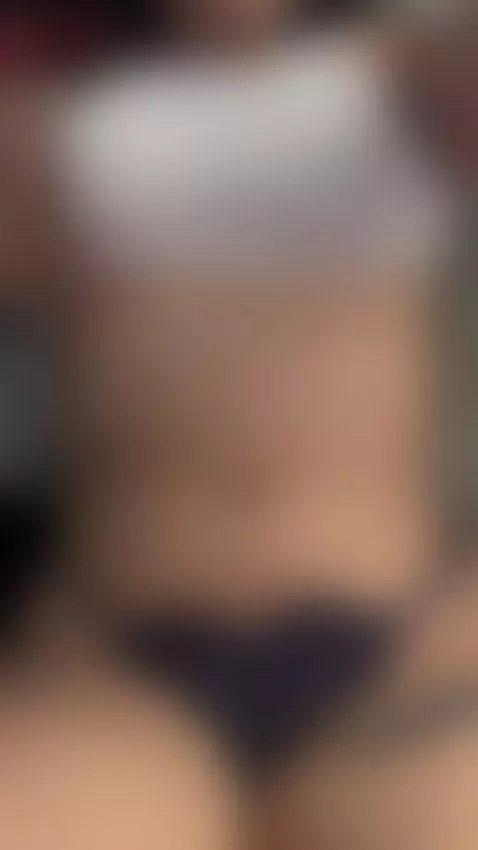 you want this? come on to my onlyfans🤤 by tamarasan1