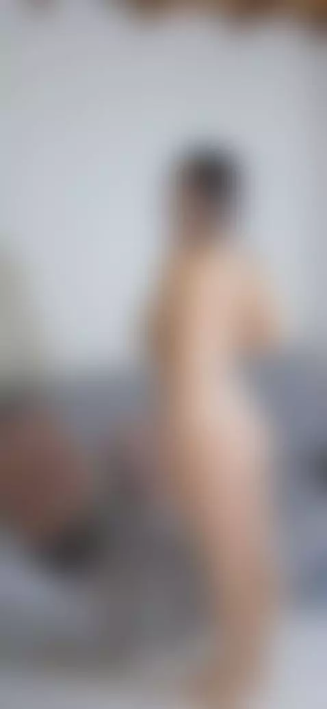 Say hi if you think I’m cute by anavel