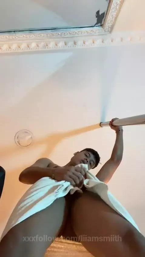 boy masturbating in towel in his room by liiamsmiith