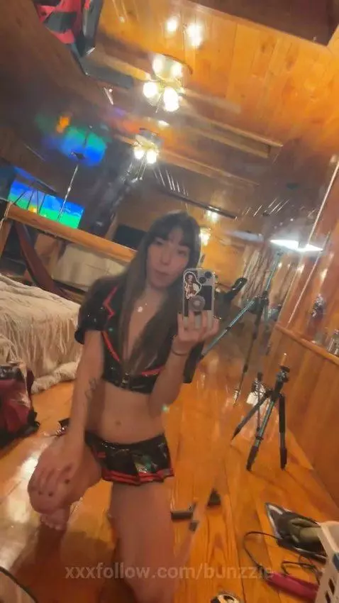 horny, petite, 18years by bunzzie