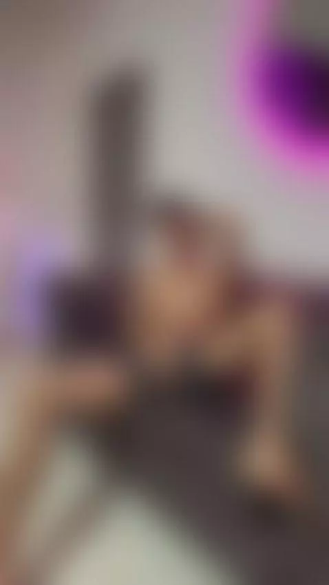 Sexy Ixxus, needs someone to get hard 🔥 by ixxus-1