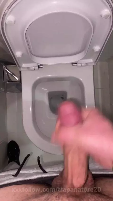 italian cazzo         https://onlyfans.com/trapanatore20 by trapanatore20