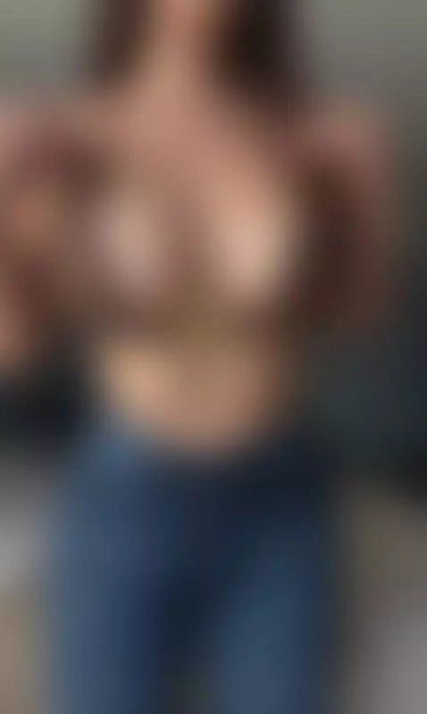 sexy and yours if you want me by iammiche