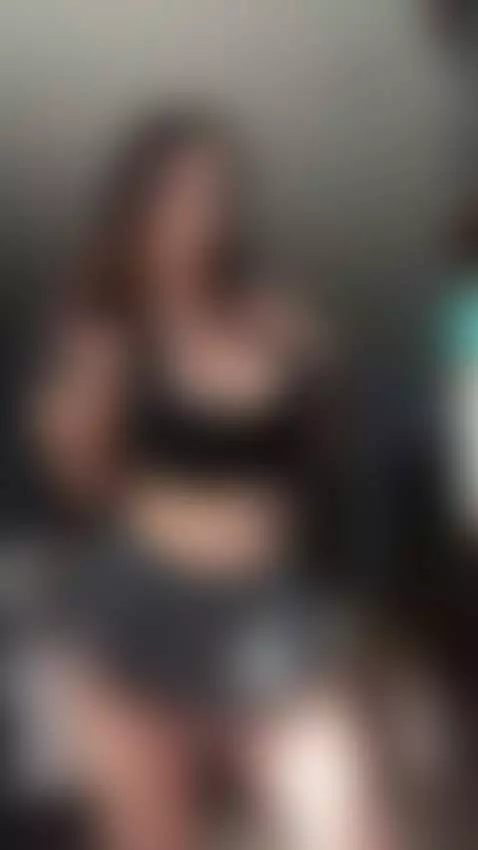 Let me be your sexy girl by iammiche