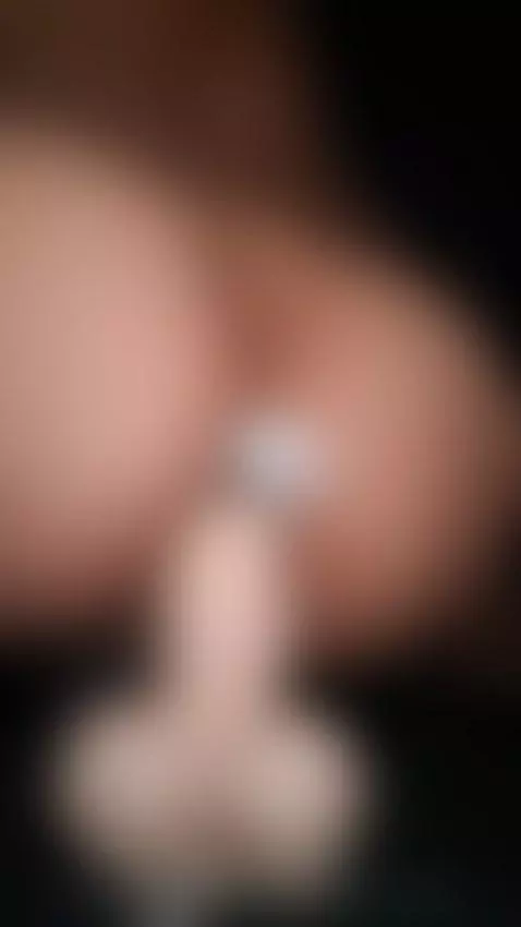 Your favorite whore enjoying her toy 🍑🔥 by trollerthomas