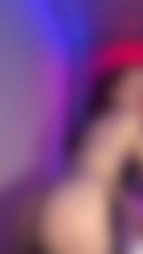 Exposed and Begging by alicepowell