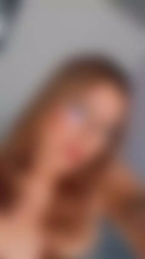 i am so hot !! by rachellbrown