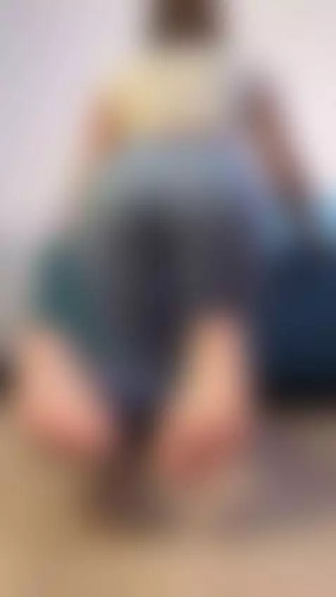 feet, ass, bigass by sazorimoon