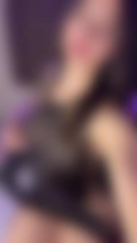 hih ♥ by violet-thomson