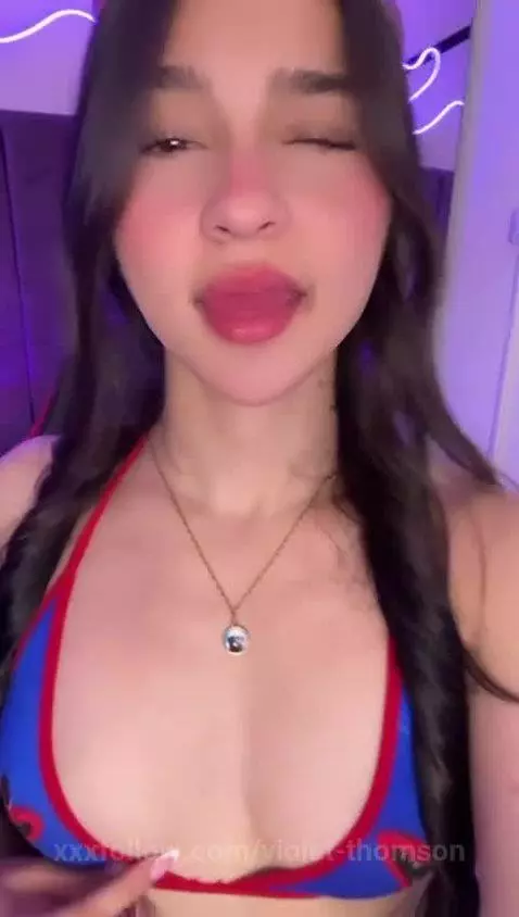 Online, do you like? by violet-thomson