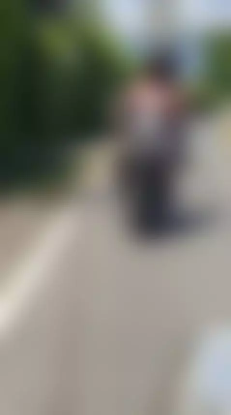 Rolling free ... and taking out my tits without anyone notic... by lauraagomez