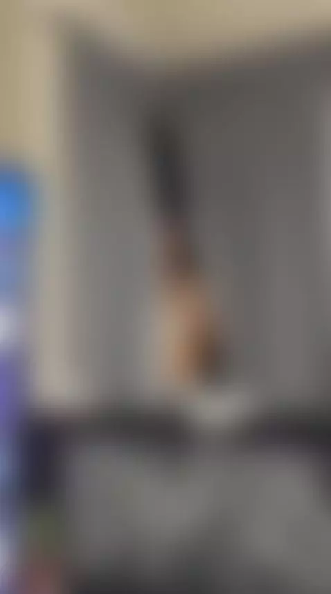 Pile to my friend showing my breasts by lauraagomez