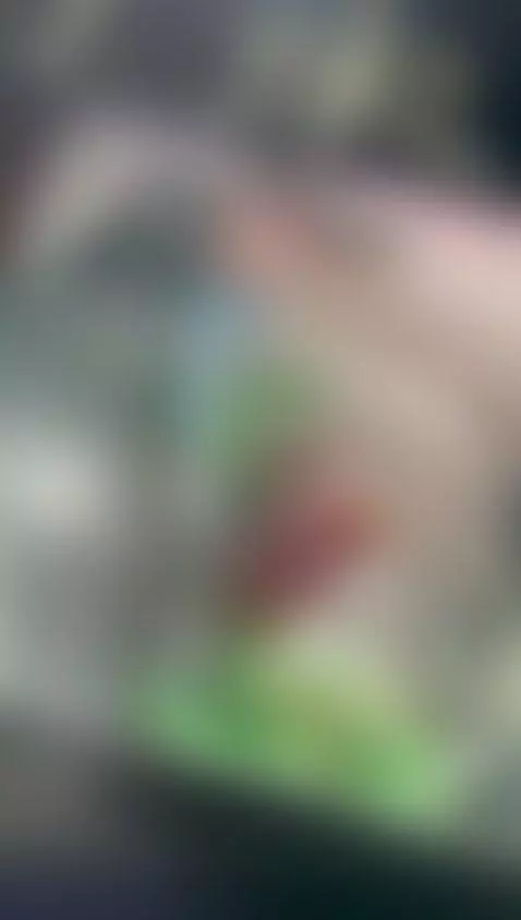 They caught me on camera sticking out my breasts by lauraagomez