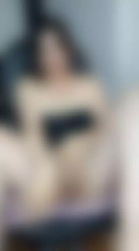 Play with my delicious pussy for u 🥵🥵🥵🥵 by amara-vegaa
