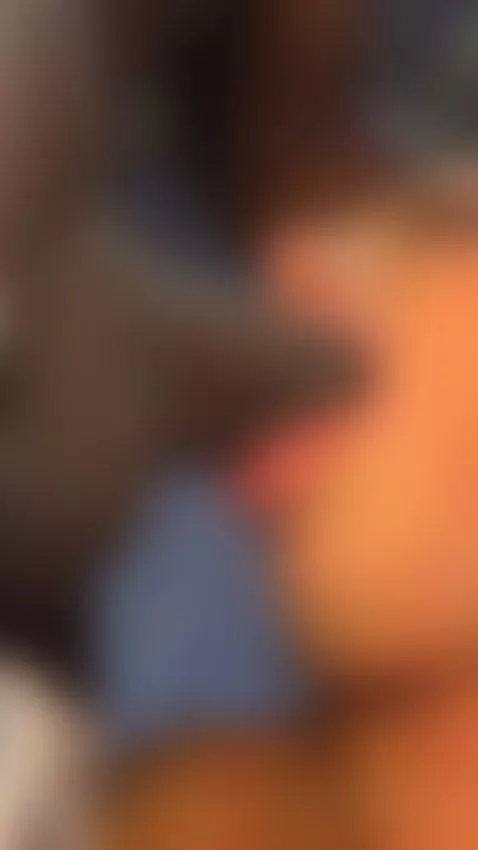 There are always ways to negotiate 🤣🤫🤗 by marianamartixx