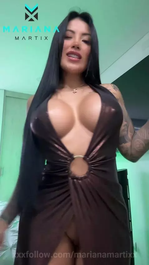 Did you see her? 😏🍒 by marianamartixx