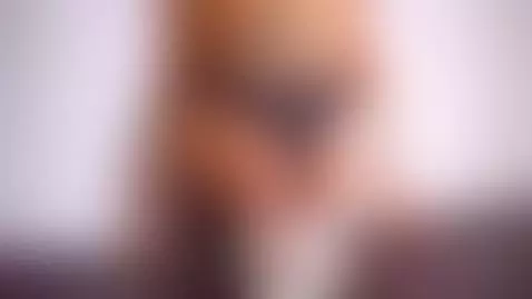 Do you want some of my cake? 🎂
Or would you rather be my dil... by marianamartixx