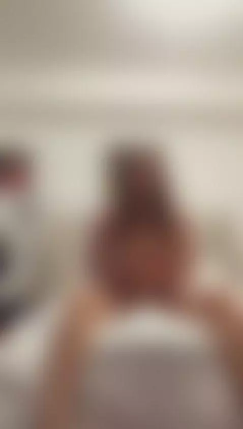 Come sleep with me, we'll have a great time  🤗🔥 by monique-fuentess