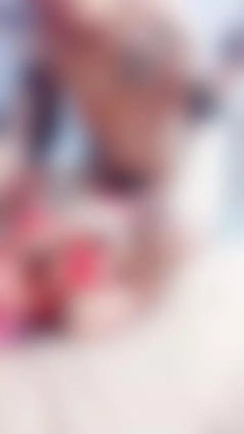 Cuando te detonan sin piedad (parte 2) 
When they tear you a... by deboradumontt