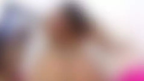 Hello honey I am online, I would love to have me today, I lo... by roxy-stone1