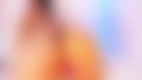 Im online, play with this big juicy ass. by roxy-stone1