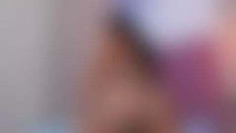 Today I feel so hot that my clothes are getting in the way. by roxy-stone1