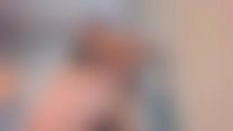 Mi cuerpo está ardiendo… ¿vienes a apagar este fuego? 💦 En p... by roxy-stone1
