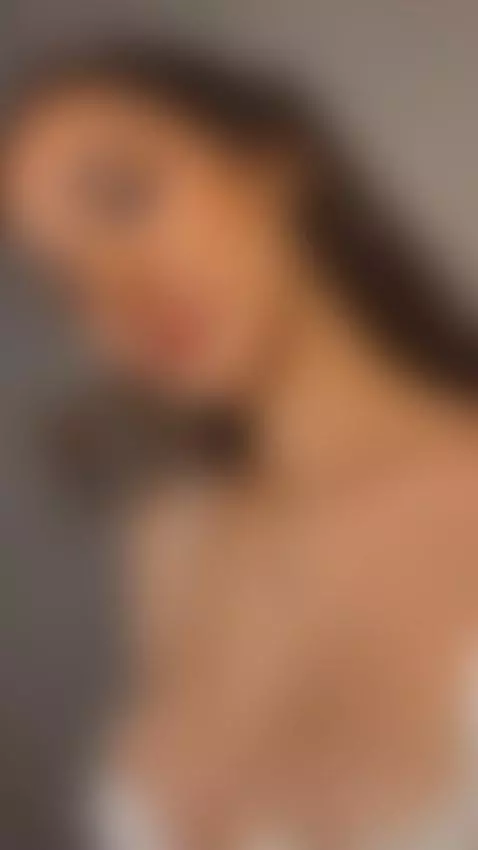 do I look like a school girl? by suzusummer