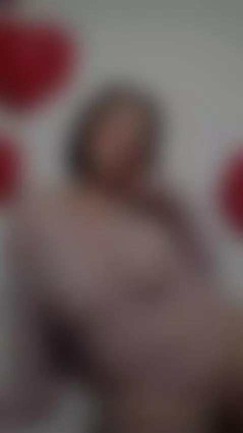 cute and sensual by bellaamonroe