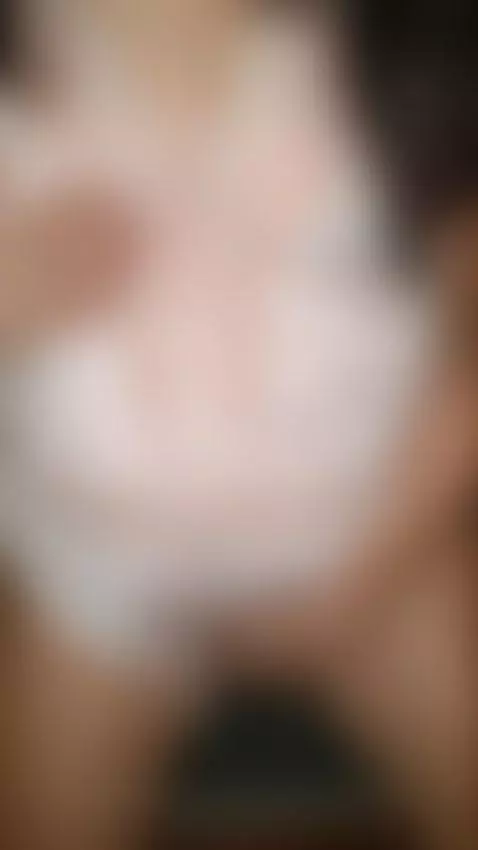 I'm hot baby, i need your dick by andreajuicy