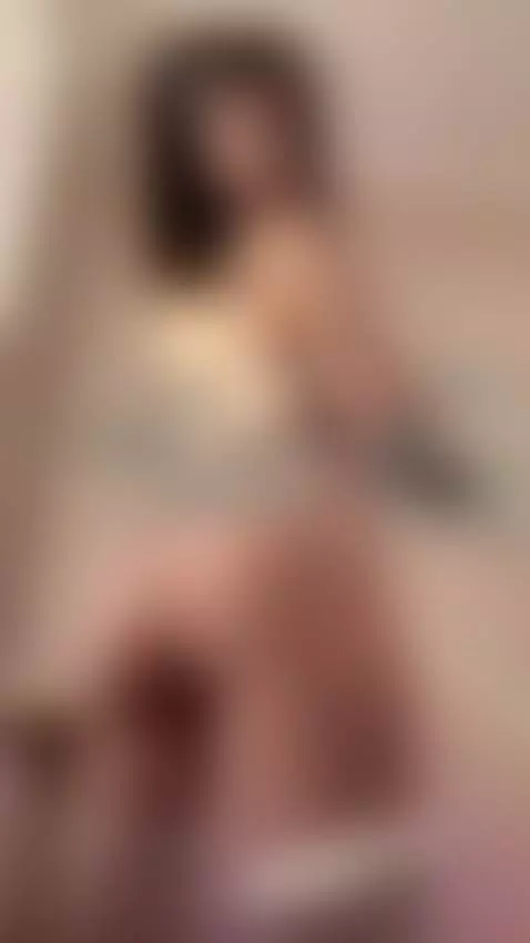 if the view's this good... by faylovelygirl