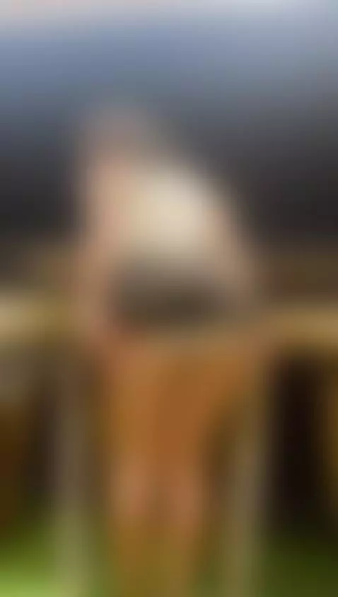 upskirt in balcony by wendysuu