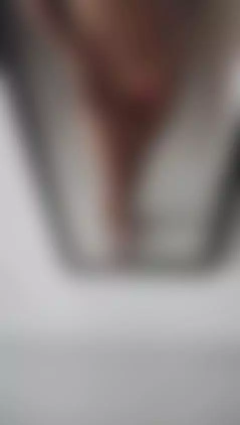 show my bikini by wendysuu