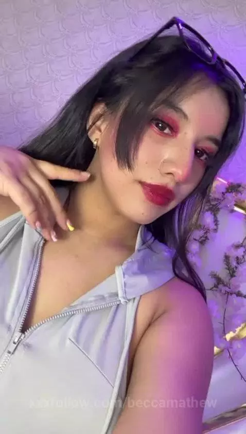 Playful kitty, ready to purr 🐱💖 by beccamathew