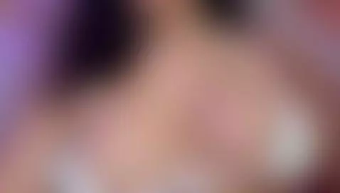 I’m already throbbing—make it worse 😈💘 by beccamathew