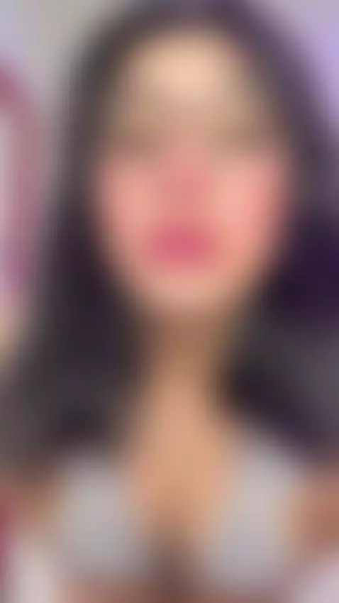 Cute face, dirty mind, and a very wet seat 🎀💦 by beccamathew