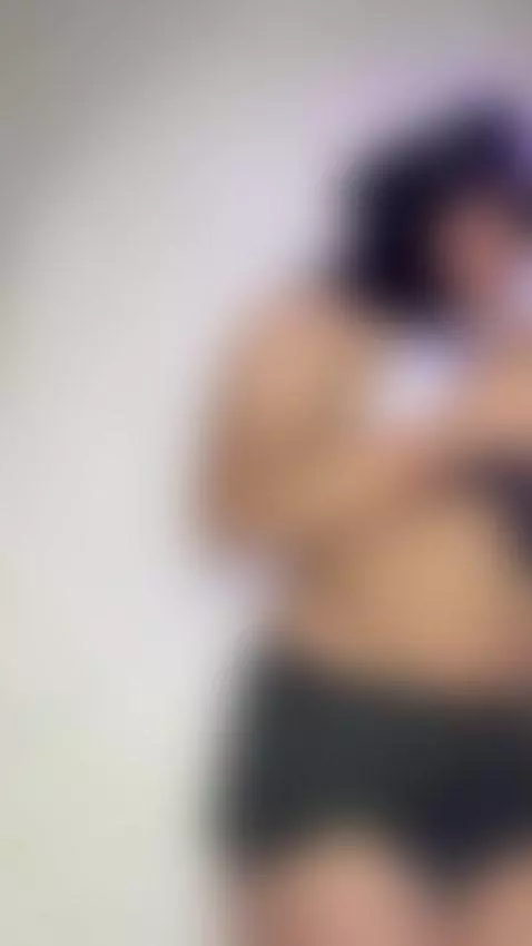 Get in here… I’ve got something just for you 💋 by beccamathew