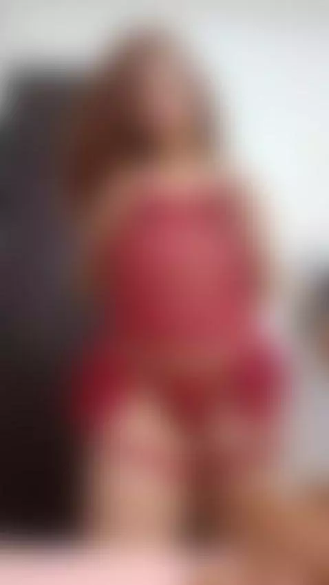 taste my hot body by miavelveett