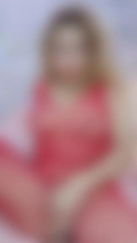 domi, squirt, anal by miavelveett