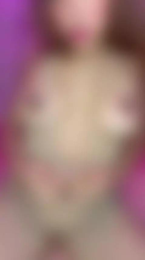 Playful mood activated 🎀😉 by miavelveett