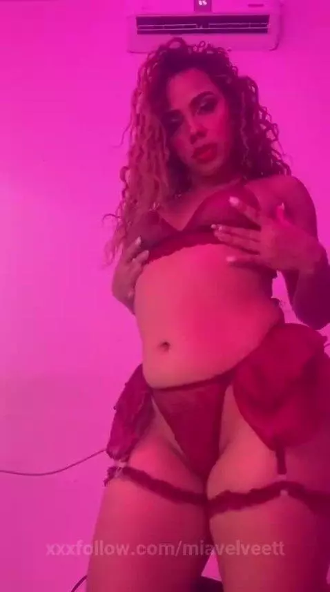 Warning: I get addictive after one taste 😈🔥 https://www.cams... by miavelveett