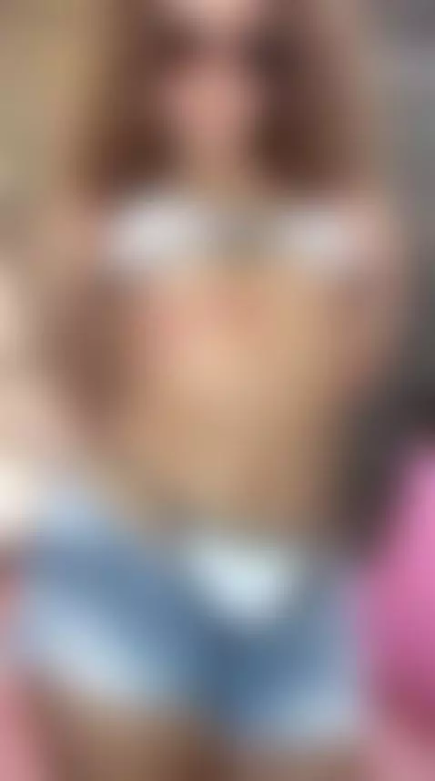 Are you brave enough to join my room tonight? 😏 by miavelveett