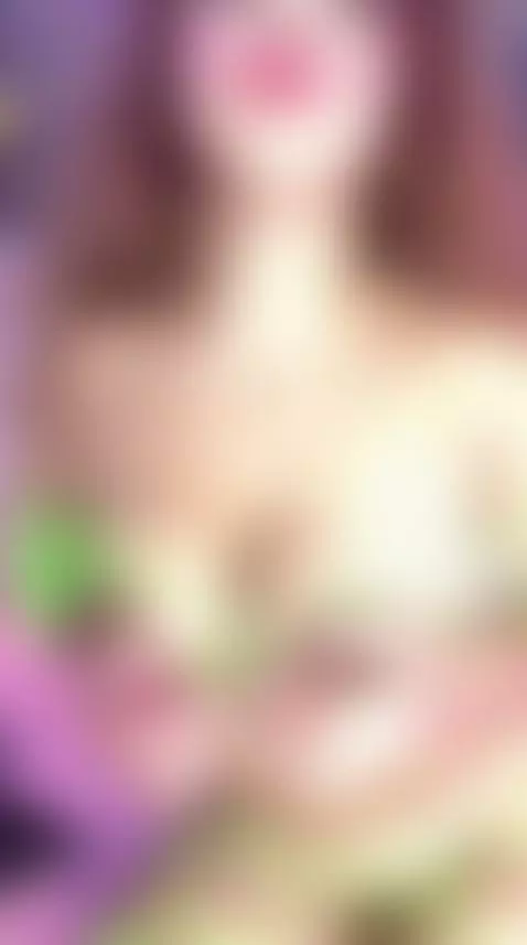 I'm live and so fucking horny right now... 🥵 Come to my room... by miavelveett