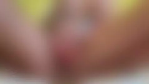 I can’t stop screaming, click to see why by samyquin