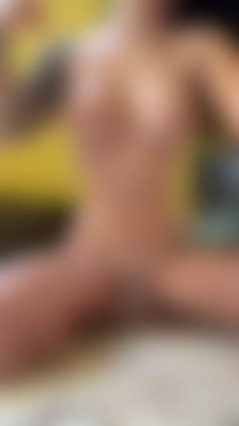 My body is begging for more, click to see if I get it by samyquin