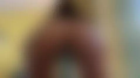 I feel every inch sliding in, click to watch me stretch by samyquin