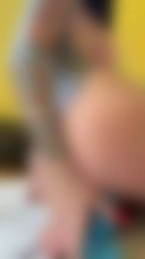 I can feel it deep inside, watch me moan for more by samyquin